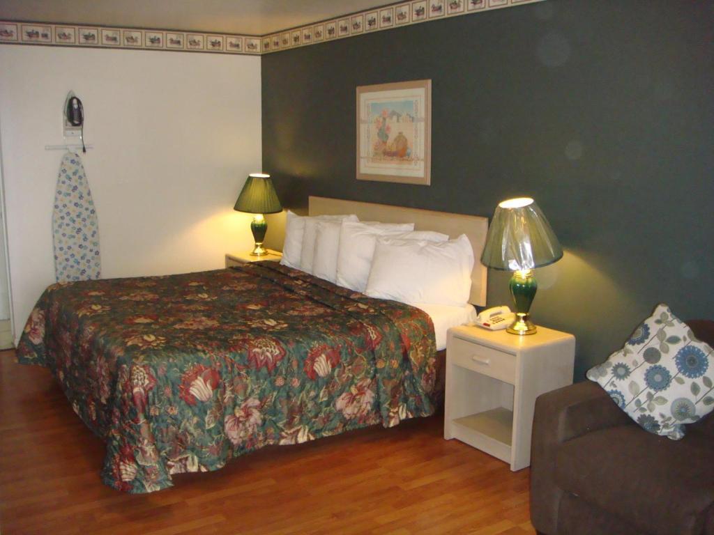 Motel Eagle Pass Inn 2*