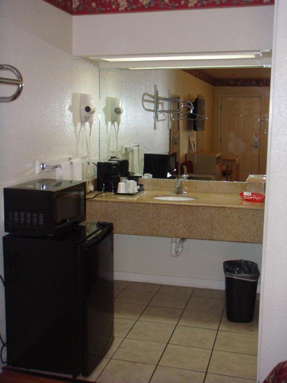 Eagle Pass Inn Motel